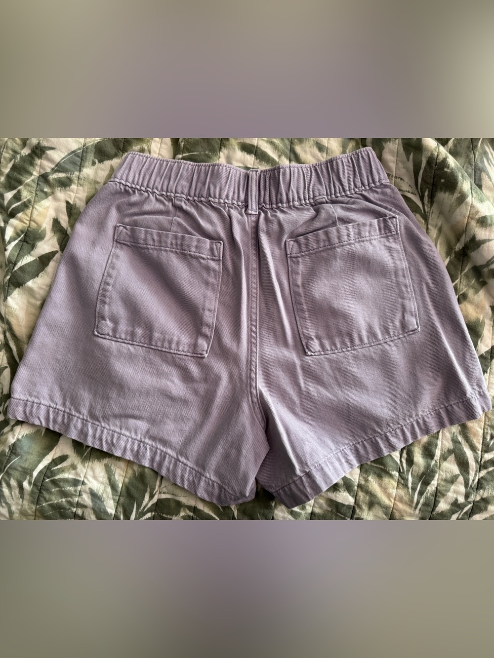 GAP Factory Women's High-Waist SuperSoft Denim Utility Shorts - Picture 2 of 3